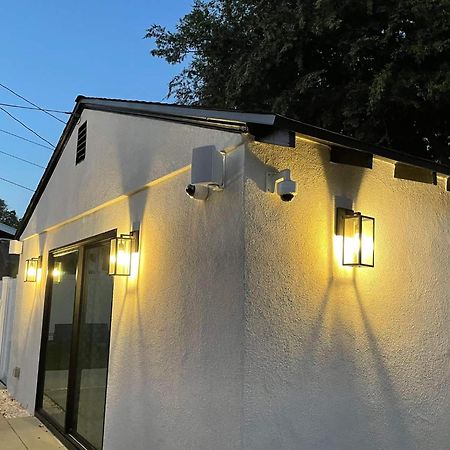 Gated Private House With Own Parking Sherman Oaks 洛杉矶 外观 照片