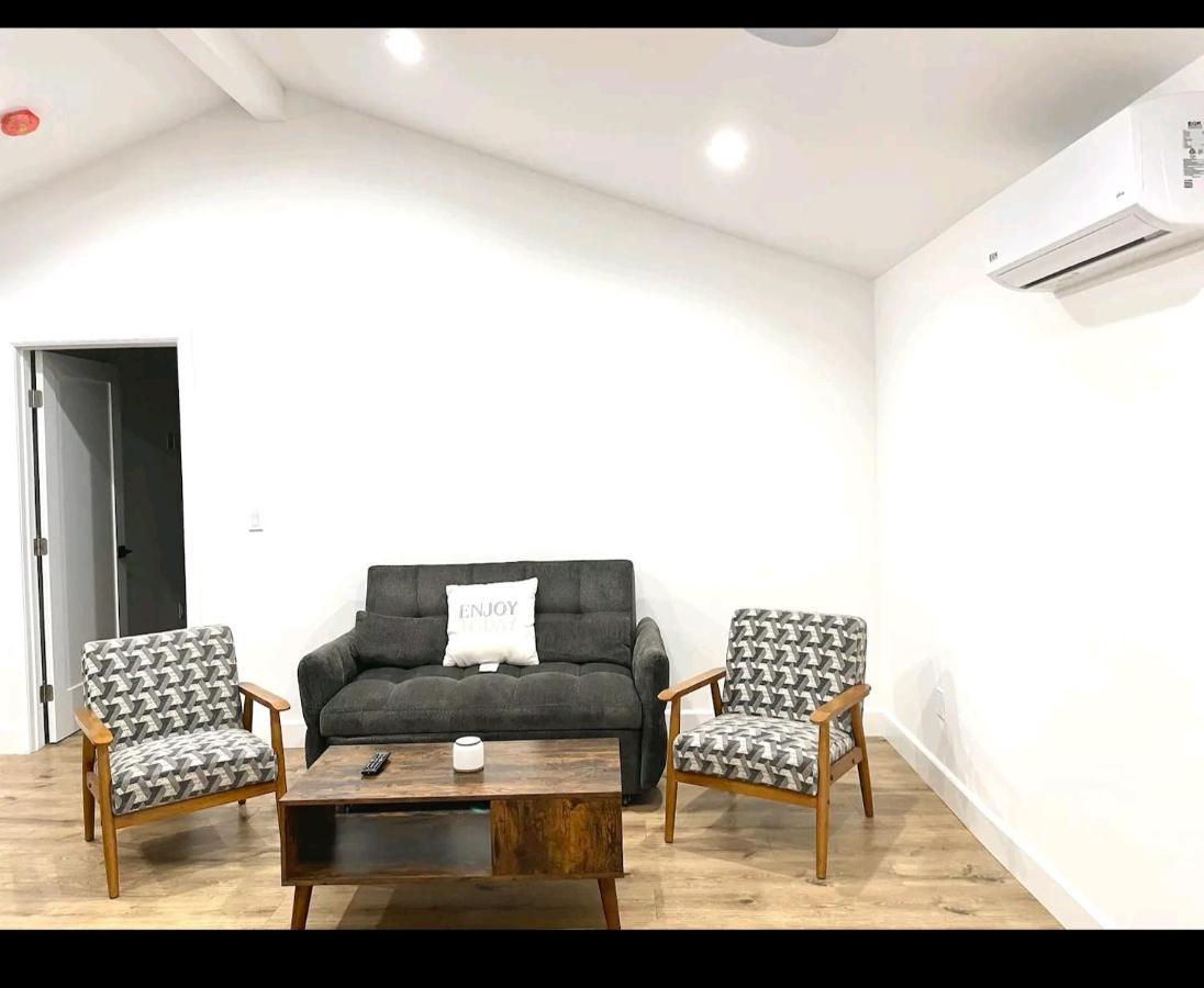 Gated Private House With Own Parking Sherman Oaks 洛杉矶 外观 照片